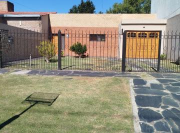 JSP-JSP-5076_2 · Venta de Casa 2 Dorm. en Los Hornos, La Plata