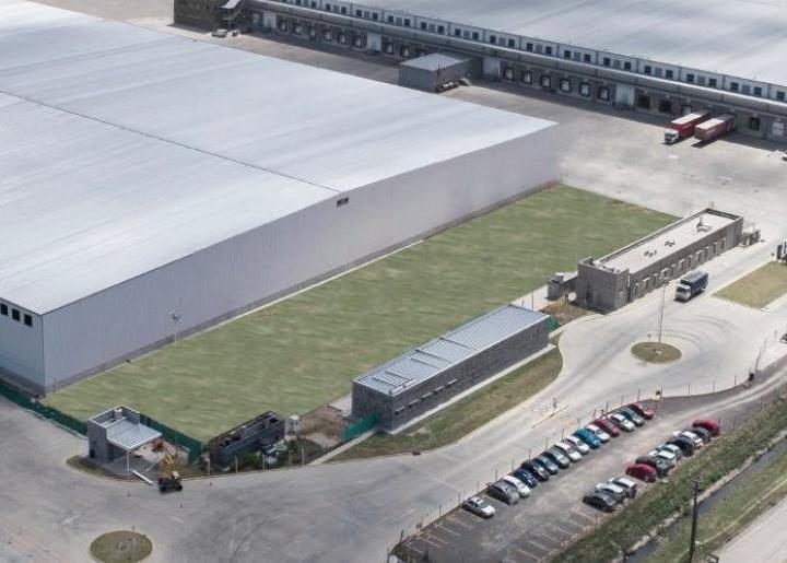 Depósito · 10000m²