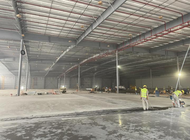 Depósito · 10000m²