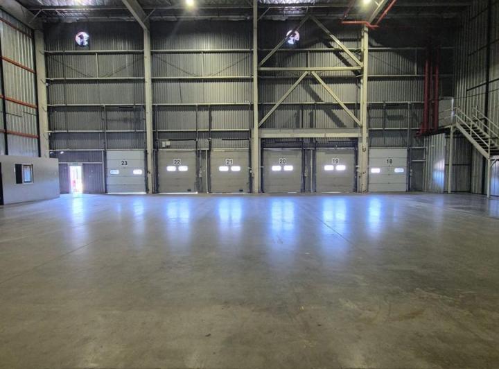 Depósito · 3200m²