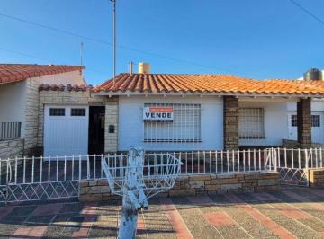 Casa de 4 ambientes, San Francisco del Monte · Vendo Casa en B° Batalla del Pilar, a 50 m de Cervantes Usd 85.000