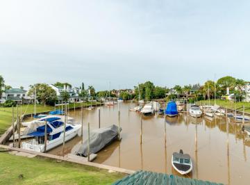 Departamento · 119m² · 4 Ambientes · 1 Cochera · Imperdible Dormy en Marina del Sol con Cochera y Amarra en Alquiler, en Excelente Estado.