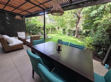 Casa · 144m² · 4 Ambientes · 2 Cocheras · Casa 4 Amb con Jardín Barrio Los Alamos, Pilar Apto Credito