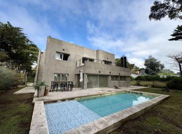 Casa de 5 ambientes, Chapadmalal · Casa en Venta en Barrancas de San Benito