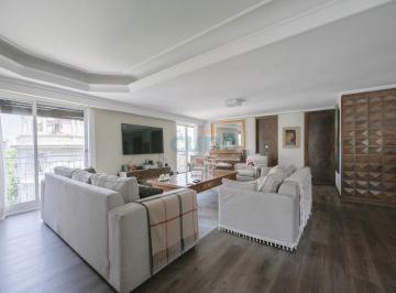 Departamento · 211m² · 4 Ambientes · 2 Cocheras · Departamento en Recoleta Barrio Norte - 5 Ambientes, 2 Cocheras 233 m²