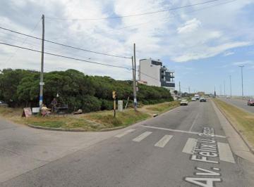 Terreno · 769m² · Retasado Amplio Lote Frente Al Mar Zona Camet