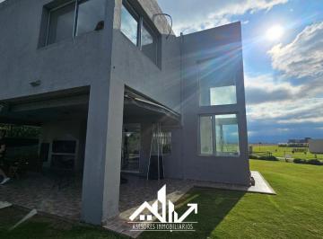 Casa · 190m² · 4 Ambientes · 2 Cocheras · Casa Totalmente Equipada con Renta en Puerto del Aguila Country Nautico, Potrero de Garay, Córdoba