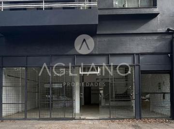 Local comercial · 470m² · 2 Cocheras · Local Comercial con Depósito /salida Vehicular/ 470 m² Sobre Av
