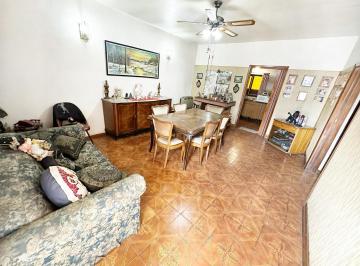 PH · 72m² · 3 Ambientes · PH de 3 Ambientes en Lanus