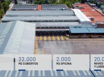 Depósito · 22000m² · Depósito en Alquiler Sobre La Av Crovara