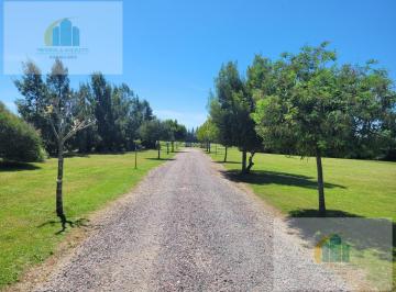 Casa · 23000m² · 5 Ambientes · 2 Cocheras · Venta Casa en Poblet Ruta 36, La Plata