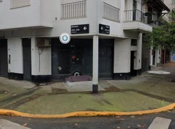 Local comercial · 93m² · 1 Ambiente · Local Comercial en Alquiler - 1 Baño - Villa Devoto