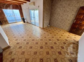 PH · 110m² · 4 Ambientes · PH 4 Amb con Patio en Venta