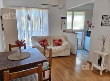 Departamento · 31m² · 2 Ambientes · Departamento 2 Ambientes con Balcón en Almagro en Alquiler Temporario