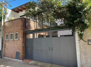 Casa · 93m² · 3 Ambientes · 1 Cochera · Casa Sobre Lote Propio