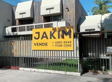 JAK-JAK-5254_2 · V. Devoto Lote de 30 m de Frente en Zona Residencial
