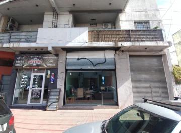 Local comercial · 32m² · Venta Local en Villa Dominico Av Manuel Belgrano 4600