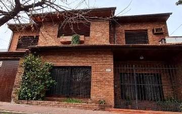 Casa · 197m² · 7 Ambientes · 2 Cocheras · Casa en Venta San Miguel