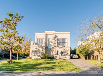 Casa · 205m² · 4 Dormitorios · Venta | Casa con 4 Dorm. en Lote Interno | Los Alisos, Nordelta