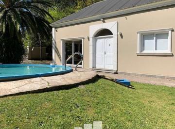 Casa · 55m² · 1 Ambiente · Casa en Alquiler en El Carmencito