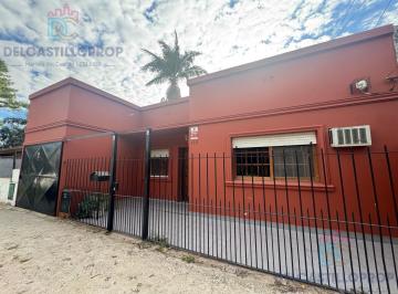Casa · 170m² · 5 Ambientes · 1 Cochera · Casa en Belén de Escobar