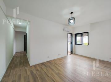Departamento · 52m² · 3 Ambientes · 1 Cochera · Venta Departamento 3 Ambientes con Balcón – en Venta – San Telmo / Límite Puerto Madero