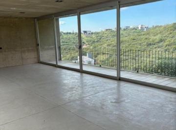 Casa de 5 ambientes, La Calera · Casa Moderna - Excelente Vista