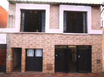 Casa de 10 ambientes, San Miguel de Tucumán · Propiedad Multiuso - Locales Comerciales - Casa - Estudio - Loft