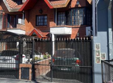 PH · 82m² · 4 Ambientes · 1 Cochera · Triplex en Venta San Andres 4 Ambientes