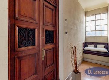 Departamento de 4 ambientes, San Cristobal · 4 Ambientes Estilo Antiguo Muy Buen Estado
