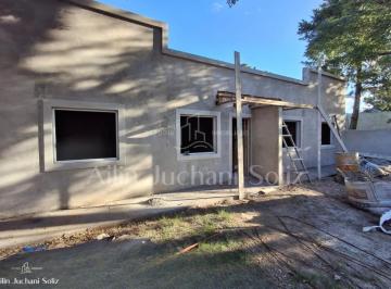 Casa · 42m² · 3 Ambientes · 1 Cochera · Chalets en Venta Tres Ambientes