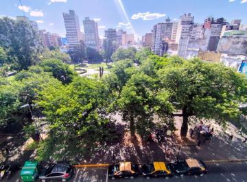 Departamento de 5 ambientes, Rosario · Frente Plaza Sarmiento