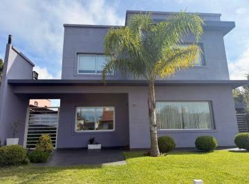 Casa de 5 ambientes, San Bernardo · Hermosa Casa en San Bernardo en El Barrio Ezucurra