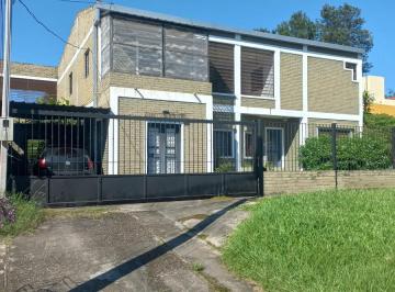 Casa · 18 Ambientes · 1 Cochera · Casa en Venta Mendoza 4578 - San Miguel de Tucuman