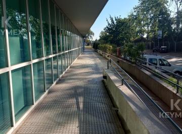 Oficina comercial · 56m² · 1 Ambiente · 1 Cochera · Alquiler Oficina - Sky Glass Ii - con Estacionamieto.