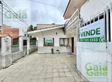 Casa · 200m² · 7 Ambientes · 5 Cocheras · Duplex Parque Belgrano Primer Etapa