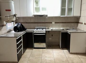 Departamento de 2 ambientes Alquiler $ 600.000 · Departamento en Pleno Centro de Mendoza