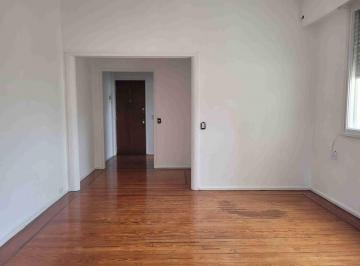 Departamento · 78m² · 3 Ambientes · Depardepartamento. 2 Dorm. C/ Dependencia. Muy Luminoso. Vista Abierta. Piso Alto. Tamento