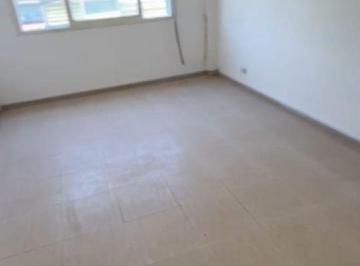 Consultorio de 1 ambiente, La Matanza · Consultorio/oficina de 24 m² en Alquiler en Ramos Mejía