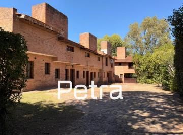 Departamento · 70m² · 3 Ambientes · 1 Cochera · Duplex en Venta en Centro