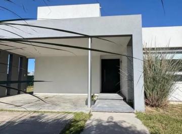 Casa · 190m² · 5 Ambientes · 1 Cochera · Casa Venta Puertos del Lago Escobar