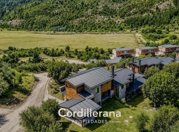 Casa · 118m² · 4 Ambientes · 1 Cochera · Venta Casa a Estrenar en Arelauquen Golf & Country Club