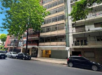 Departamento de 3 ambientes, Recoleta · Alquiler Departamento Semipiso de 3 Ambientes en Recoleta de Categoría. con Patio. Amueblado