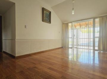 Casa de 10 ambientes, Villa Nueva · Casa en Venta Villa Nueva.
