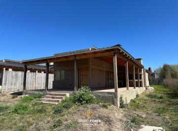 Casa · 150m² · 3 Ambientes · 1 Cochera · Casa en Potrero de Garay con Escritura