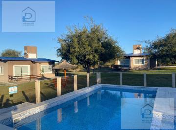 Casa · 423m² · Complejo Turistico en Cabalango