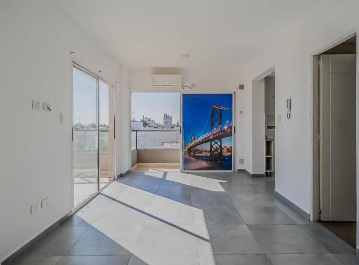 Monoambiente en Venta con Balcón Al Frente y Terraza Privada Excelente Ubicación!