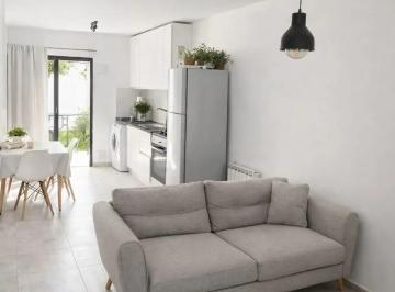 Casa · 80m² · 3 Ambientes · 1 Cochera · Casa Venta en Solares de Manantiales de 2 Dorm. y 2 Baños con Cochera
