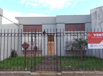 Casa · 110m² · 4 Ambientes · 1 Cochera · Venta Casa Barrio Noroeste Bahía Blanca