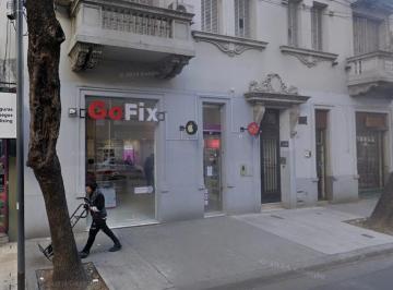 Local comercial · 73m² · Excelente Local en Venta con Renta - a m de La Av Rivadavia. 73 m².